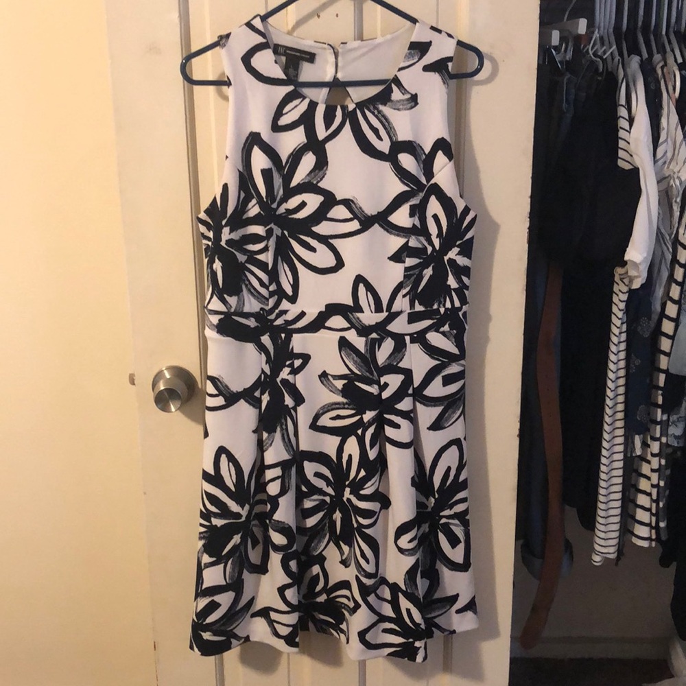 White and navy bold floral print dress